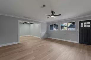 105 N Woodsway St E, Conroe, TX 77301 - Photo 11