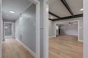 105 N Woodsway St E, Conroe, TX 77301 - Photo 5