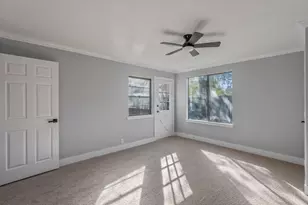 105 N Woodsway St E, Conroe, TX 77301 - Photo 39