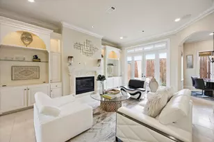 5736 Tanglewood Cove St, Houston, TX 77057 - Photo 9