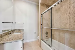 5736 Tanglewood Cove St, Houston, TX 77057 - Photo 27