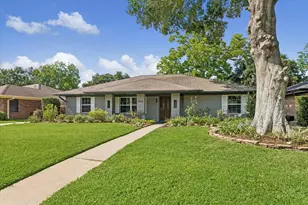 4310 Tonawanda Dr, Houston, TX 77035 - Photo 1