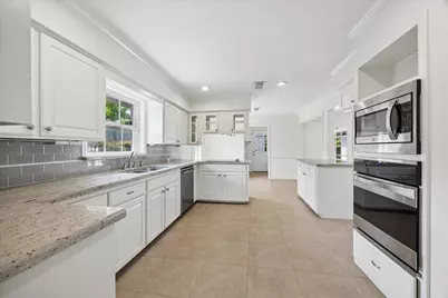 4310 Tonawanda Drive, Houston, TX 77035 - Photo 7