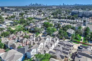 925 W 23rd St, Houston, TX 77008 - Photo 33