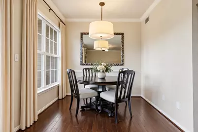 2100 Welch Street #C122, Houston, TX 77019 - Photo 9