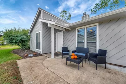 2610 Loganberry Circle, Seabrook, TX 77586 - Photo 3