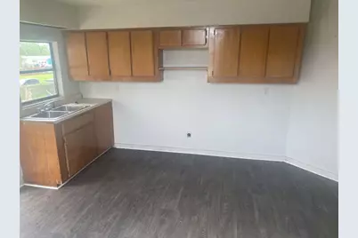 3015 Ohio Street, Fresno, TX 77545 - Photo 9