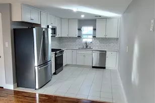 4523 Ave P 1/2, Galveston, TX 77551 - Photo 5