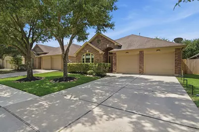 13416 Moonlit Lake Lane, Pearland, TX 77584 - Photo 3