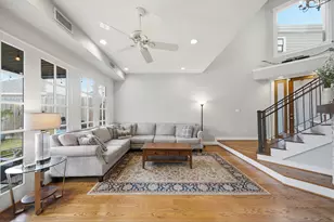 509 W 22nd St, Houston, TX 77008 - Photo 5