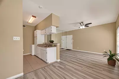 2626 Holly Hall Street #1211, Houston, TX 77054 - Photo 13