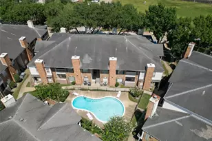 2626 Holly Hall St, Houston, TX 77054 - Photo 39