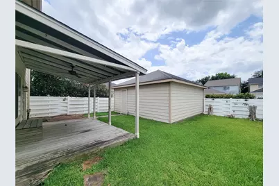 9607 Farrell Drive, Houston, TX 77070 - Photo 37