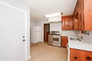 5227 Maple St, Bellaire, TX 77401 - Photo 5