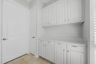 2319 Potomac Dr, Houston, TX 77057 - Photo 13