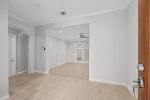 2319 Potomac Dr, Houston, TX 77057 - Photo 3