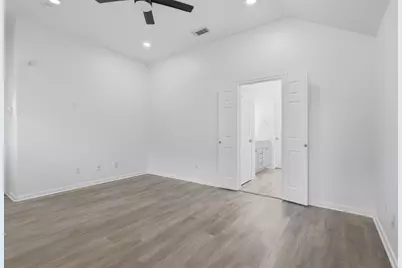 10139 E Palm Lake Drive, Houston, TX 77034 - Photo 13