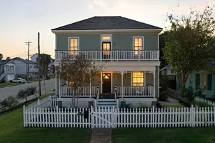 1001 Avenue K, Galveston, TX 77550 - Photo 41