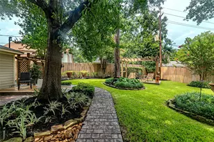 12314 Normont Dr, Houston, TX 77070 - Photo 45