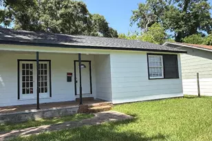 1050 Boyd St, Beaumont, TX 77705 - Photo 1