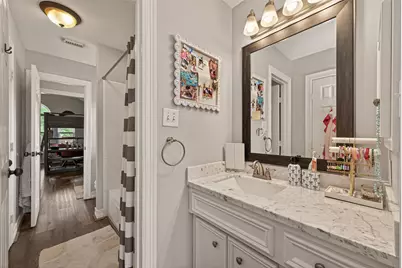 1403 Hillside Forest Drive, Sugar Land, TX 77479 - Photo 35