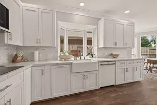 1403 Hillside Forest Dr, Sugar Land, TX 77479 - Photo 13