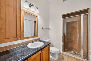 1010 Rosine St, Houston, TX 77019 - Photo 27