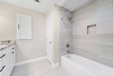 2007 Longstraw Place, The Woodlands, TX 77380 - Photo 21