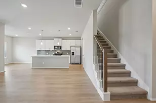 2515 Gray Gale Ct, Baytown, TX 77523 - Photo 5