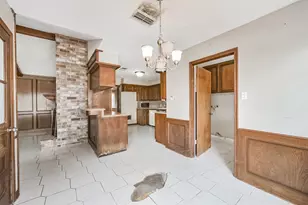 16511 Clearcrest Dr, Houston, TX 77059 - Photo 11