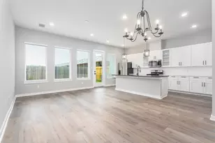 8440 Berry Brush, Houston, TX 77022 - Photo 3