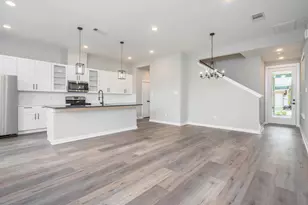 8440 Berry Brush, Houston, TX 77022 - Photo 9