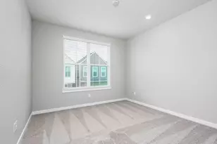 8440 Berry Brush, Houston, TX 77022 - Photo 19