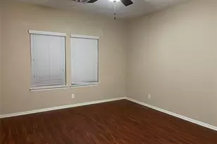 4819 Seaside Sparrow Ln, Baytown, TX 77521 - Photo 13