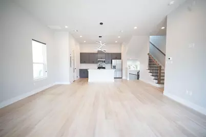 3738 Mainer Street, Houston, TX 77021 - Photo 9