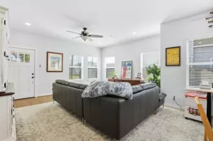 2613 Lorraine St, Houston, TX 77026 - Photo 5