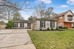 5710 Green Timbers Dr, Humble, TX 77346 - Photo 1