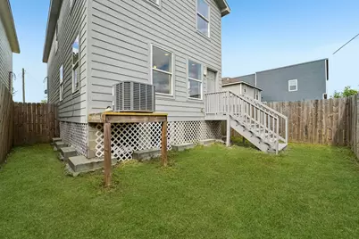 2206 Abernathy Street, Houston, TX 77026 - Photo 5