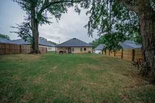 113 W Ruth, White Oak, TX 75693 - Photo 27