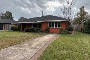 2019 Chantilly Ln, Houston, TX 77018 - Photo 1