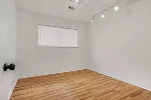 4523 Hemlock Dr, Baytown, TX 77521 - Photo 11