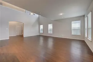 13217 Dalvay Beach Dr, Texas City, TX 77568 - Photo 11