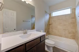 13217 Dalvay Beach Dr, Texas City, TX 77568 - Photo 35