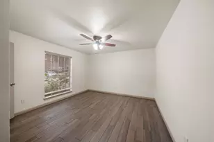 1880 White Oak Dr, Houston, TX 77009 - Photo 15