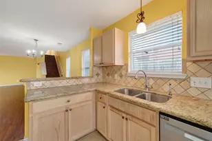 6615 Windy River Ln, Katy, TX 77449 - Photo 11