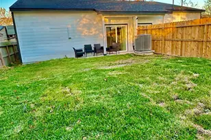 5306 Ridgeway Dr, Houston, TX 77033 - Photo 13
