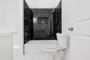 5306 Ridgeway Dr, Houston, TX 77033 - Photo 7