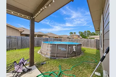 7447 Wheatley Gardens Drive, Houston, TX 77016 - Photo 9