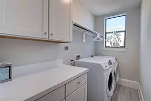 1256 N Post Oak Road B, Houston, TX 77055 - Photo 35