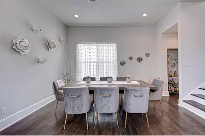 1256 N Post Oak Road B, Houston, TX 77055 - Photo 11